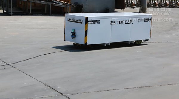 AGV試運營現場圖片